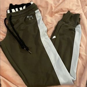 Army green Victoria Secret PINK Sweatpants XS